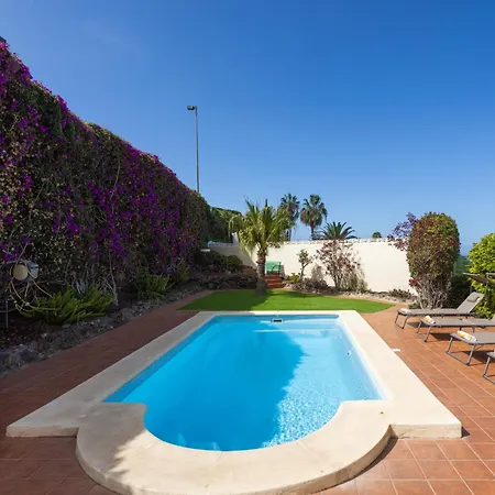 Eden Luxury Heated-pool El *